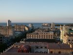 IMAG1766

Blick über Havanna von 9. Stock des Hotels Sevilla